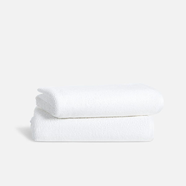 The Best Bath Towels and Bath Sheets: Shop Cozy Earth, Pottery Barn,  Brooklinen, Parachute and More