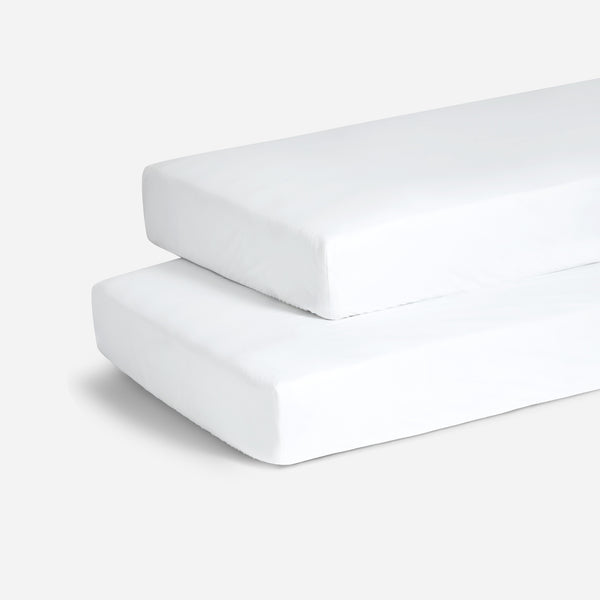 White mini crib hotsell sheet