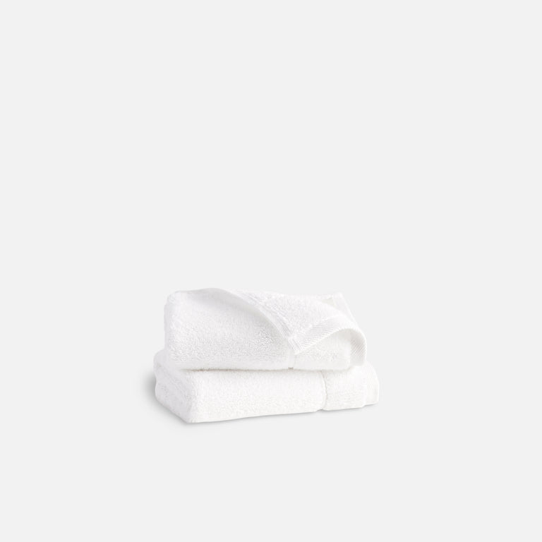 Luxury Super-Plush Spa Washcloths in White by Brooklinen - Holiday Gift Ideas
