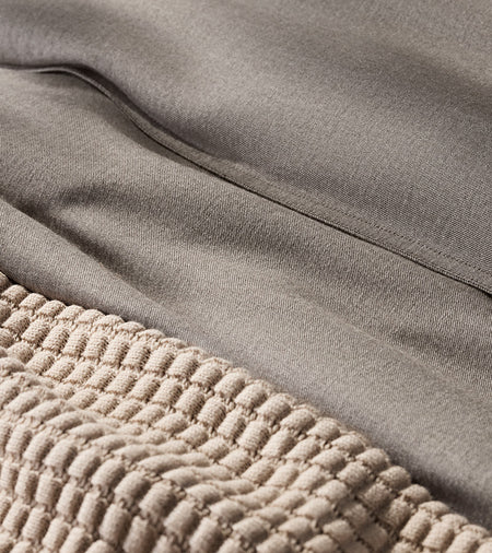 Spotlight Image Card