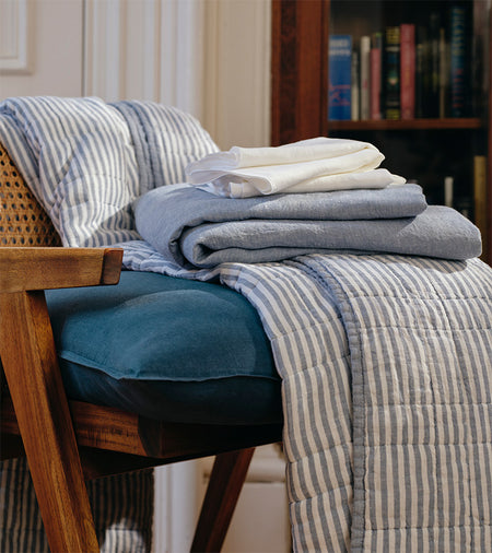 Spotlight Image Card