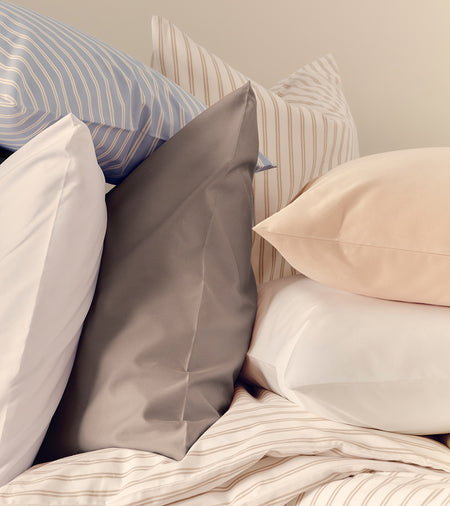 Spotlight Image Card