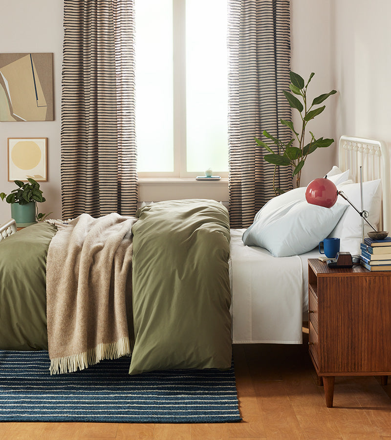 New Classic Percale & Luxe Sateen Sheets Brooklinen