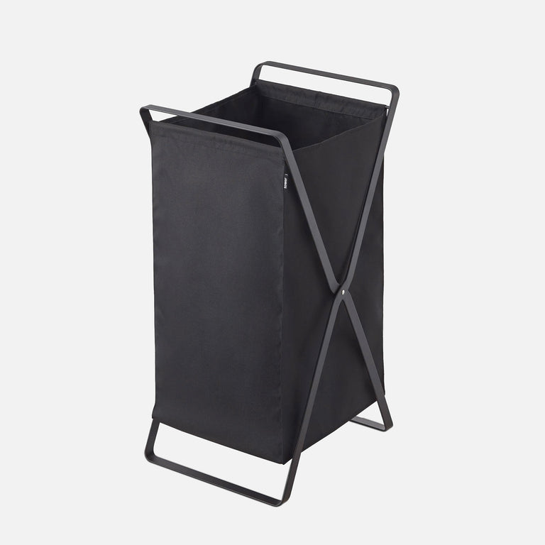 Black shop linen bin