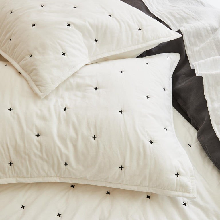 Lightweight Pillow Shams Brooklinen