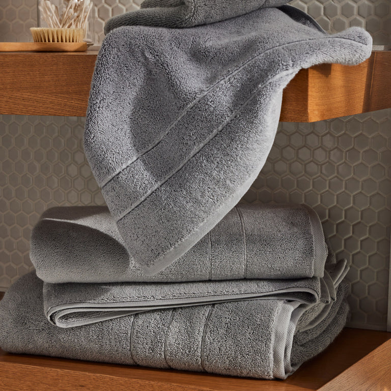 Luxury Super-Plush Spa Bath Sheet & Hand Towel Bundle in White by Brooklinen - Holiday Gift Ideas