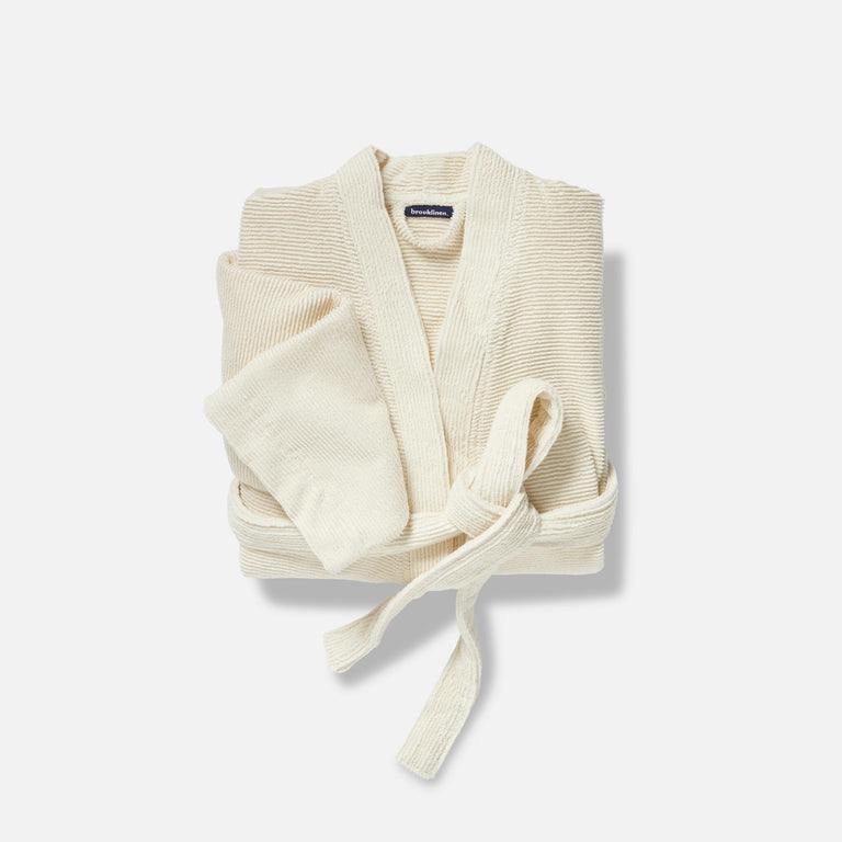 https://www.brooklinen.com/cdn/shop/products/BKL_23-02_Bath_Organic_Robe_Vanilla_Flat_1x_WOgrey_768x.progressive.jpg?v=1680904747